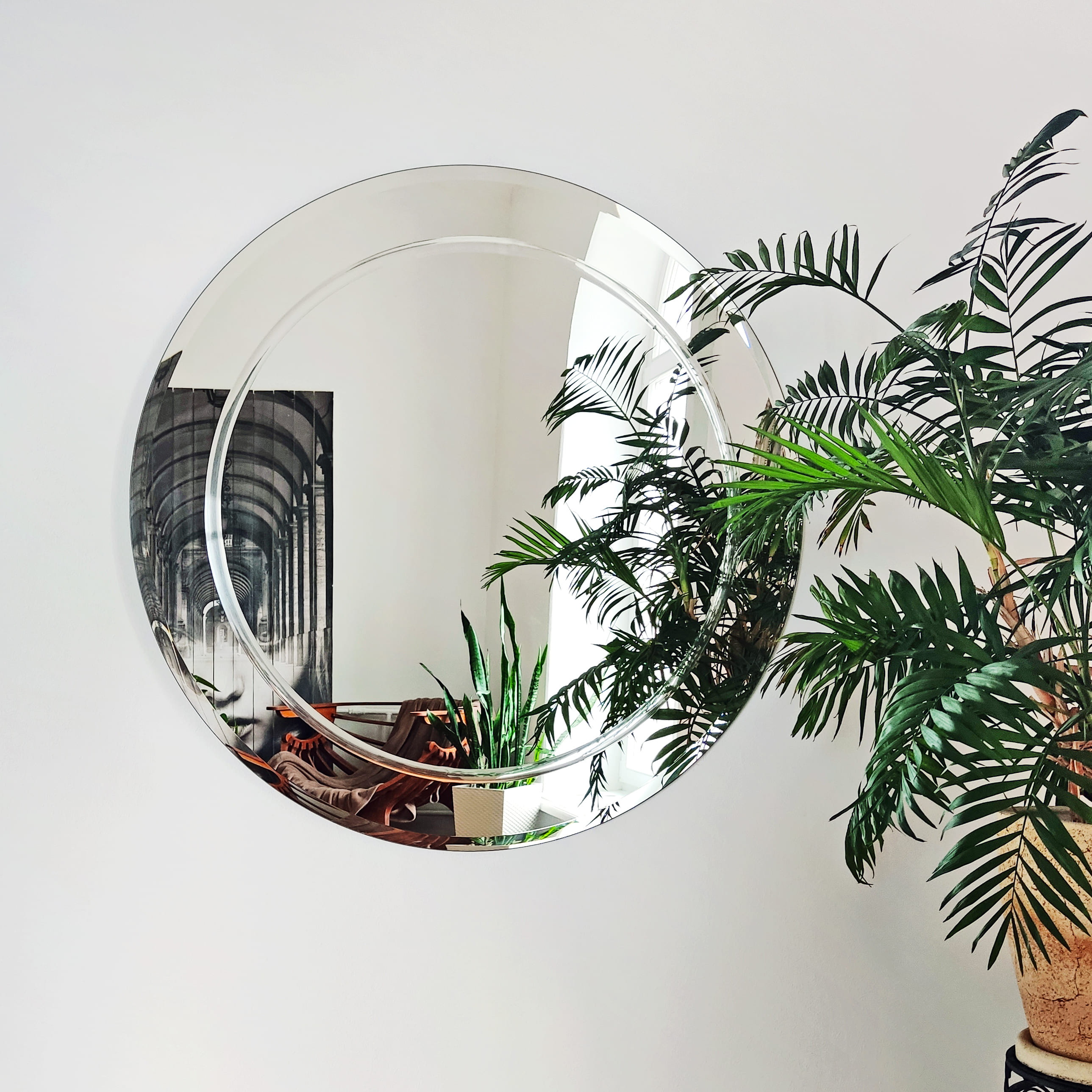 Зеркало круглое с гравировкой и контражурной подсветкой, 90 cм  Цена: 13 955 р